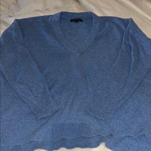 Banana Republic Large Used V neck sweater